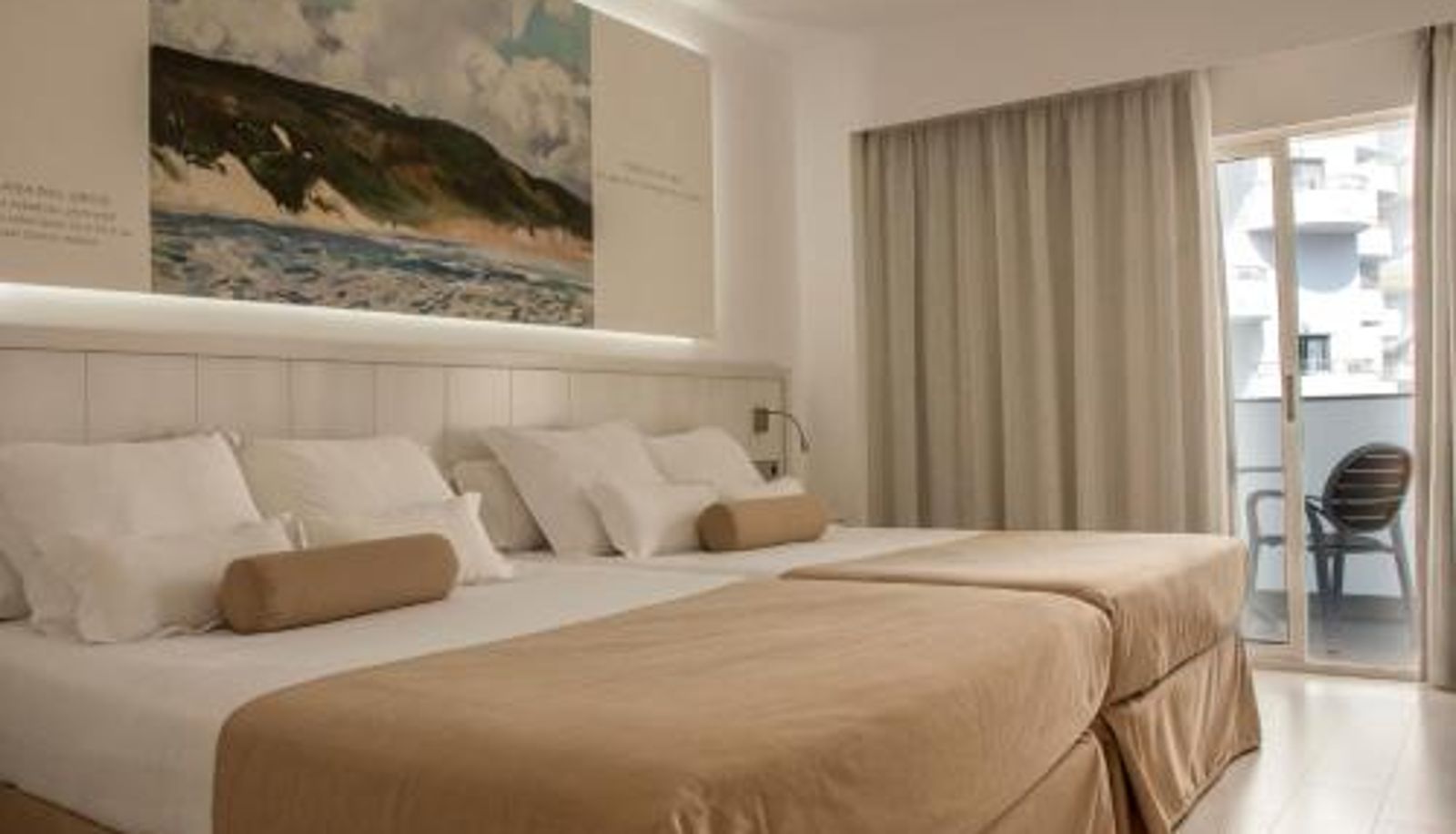Info - Villa Luz Design & Art Hotel