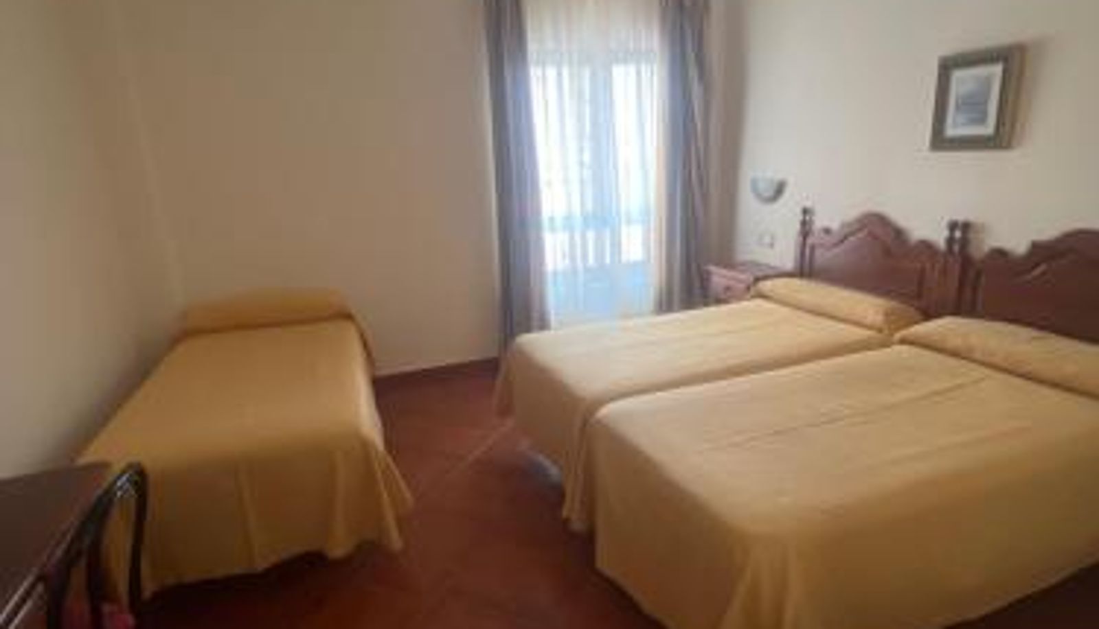 Pokój trzyosobowy - Hotel Gavitu