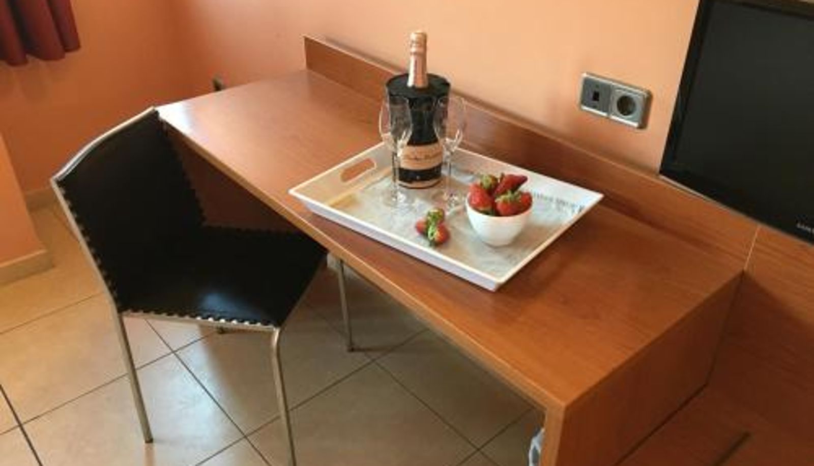 Room - Hotel Jonquera