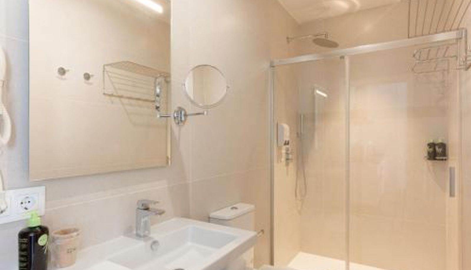 Appartement - limehome Málaga Calle Ancha del Carmen - Digital Access