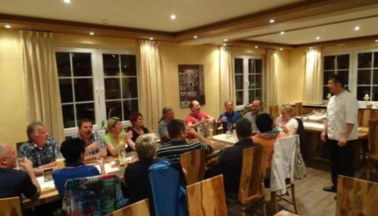 Ontbijtzaal in het restaurant - Hotel 4 Jahreszeiten mit Restaurant