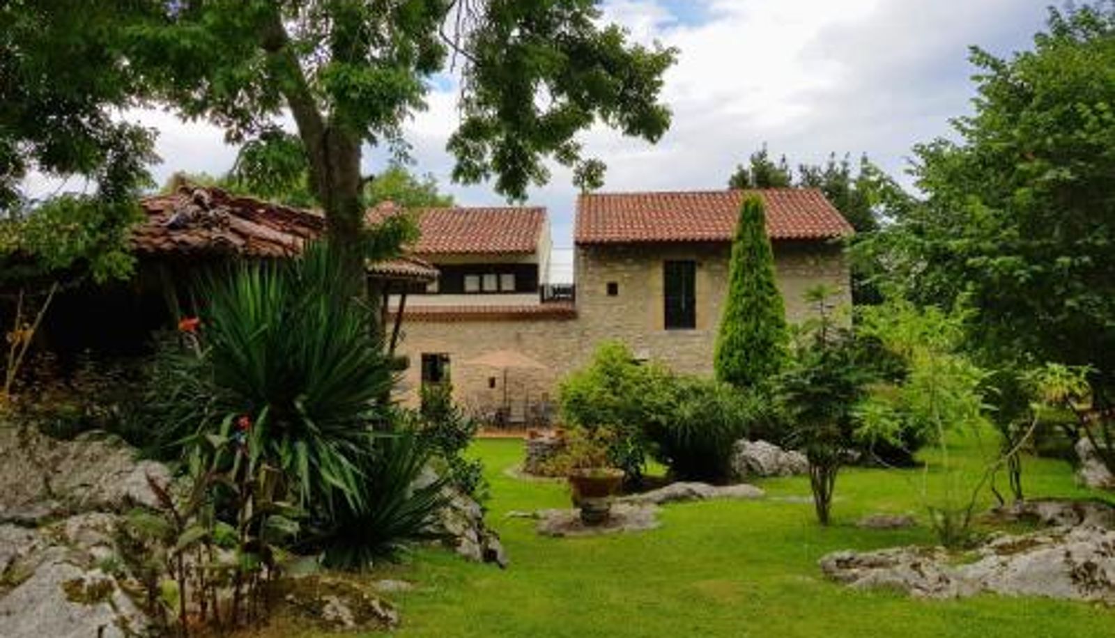 Hotel outdoor area - Amaicha Hotel Rural