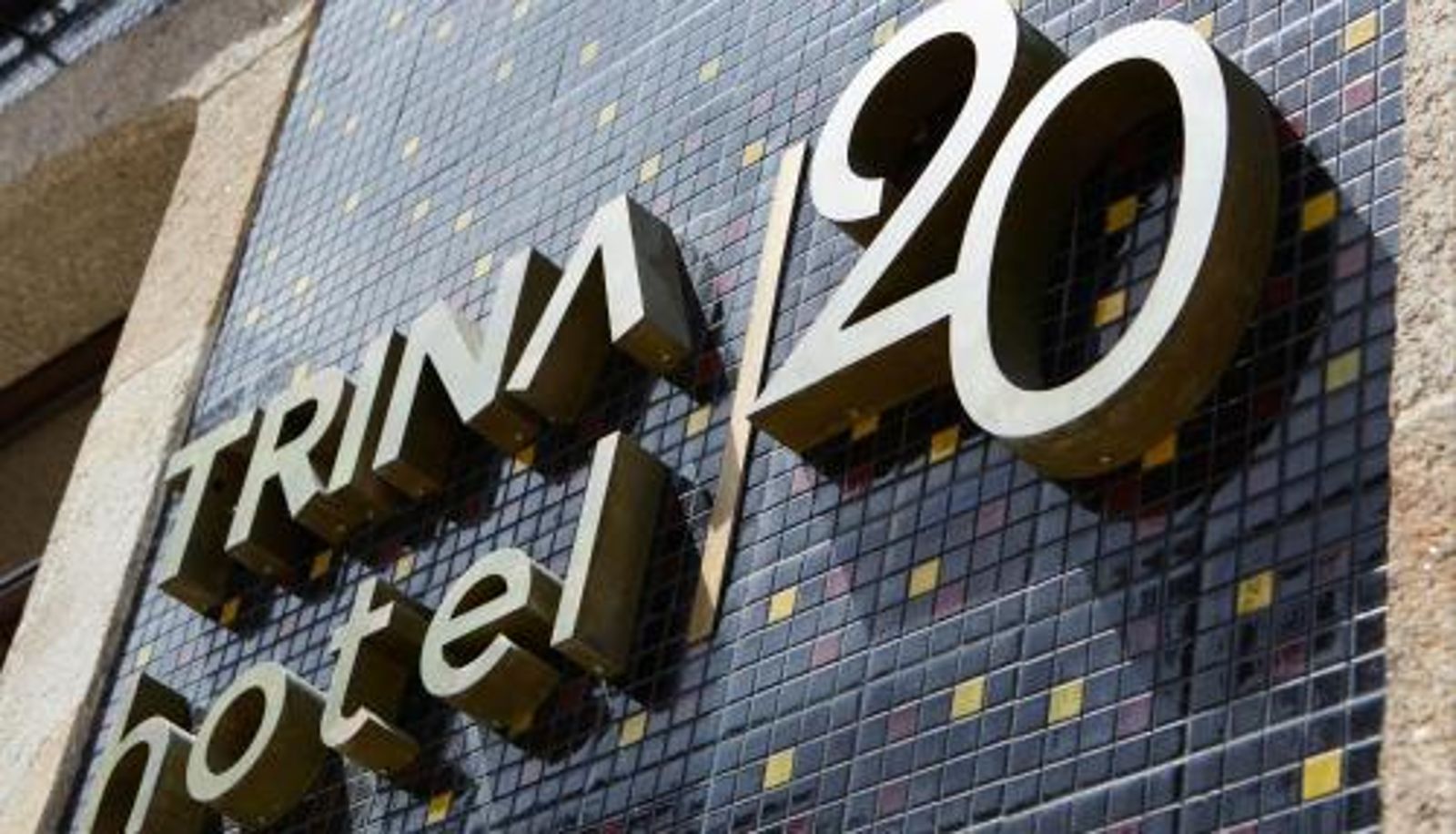 Info - Hotel Trina 20