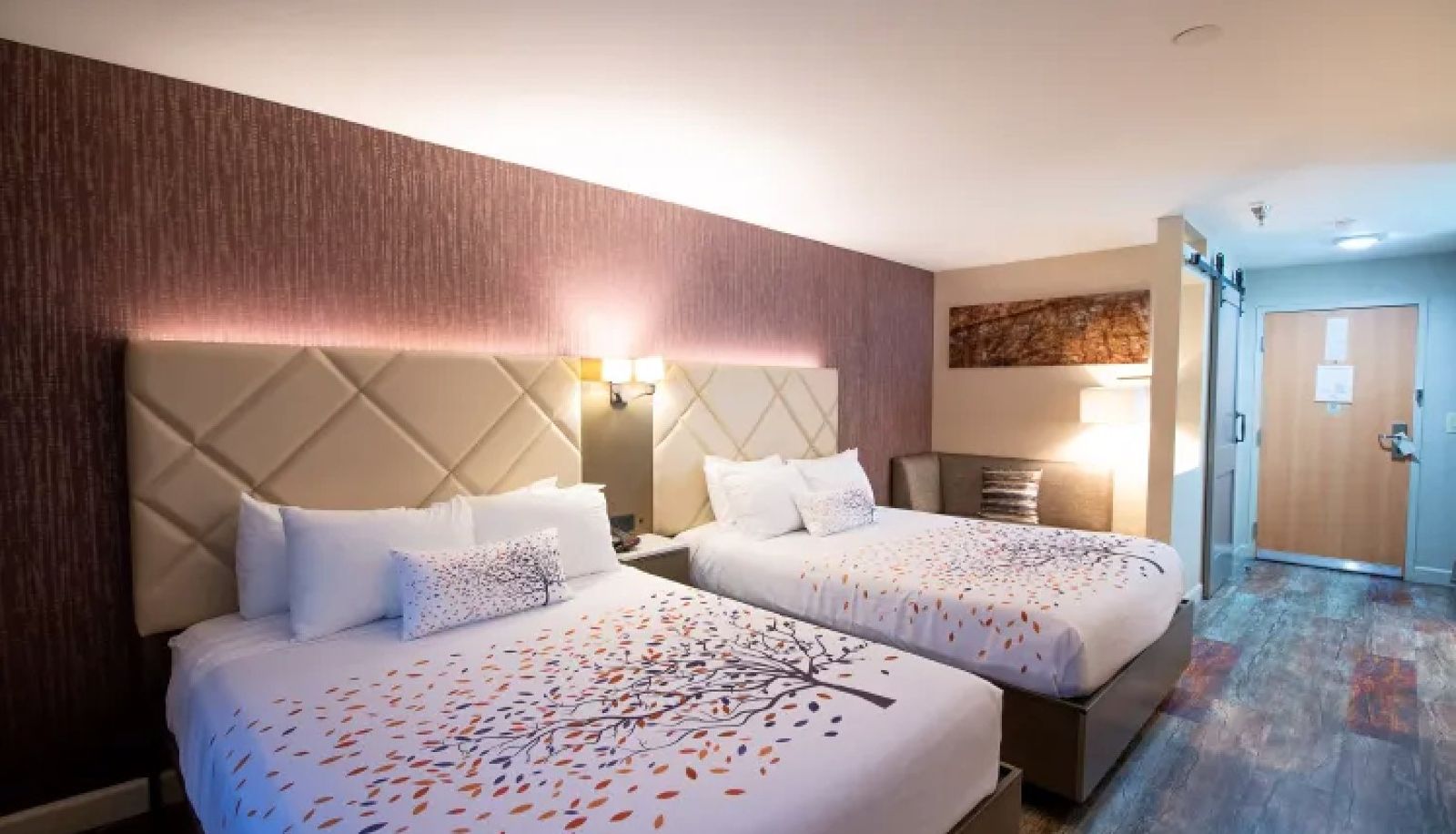 Zimmer - Empeiria High Sierra Hotel