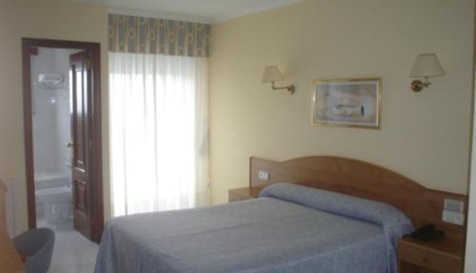 Info - Hotel Piñeiro 2 Estrellas Superior