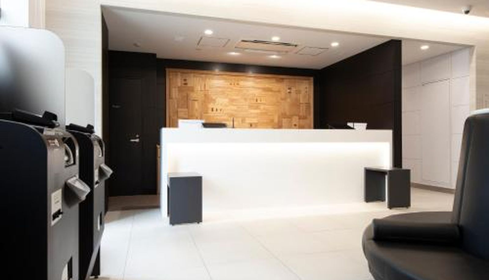 Info - Wires Hotel Shinagawa Seaside