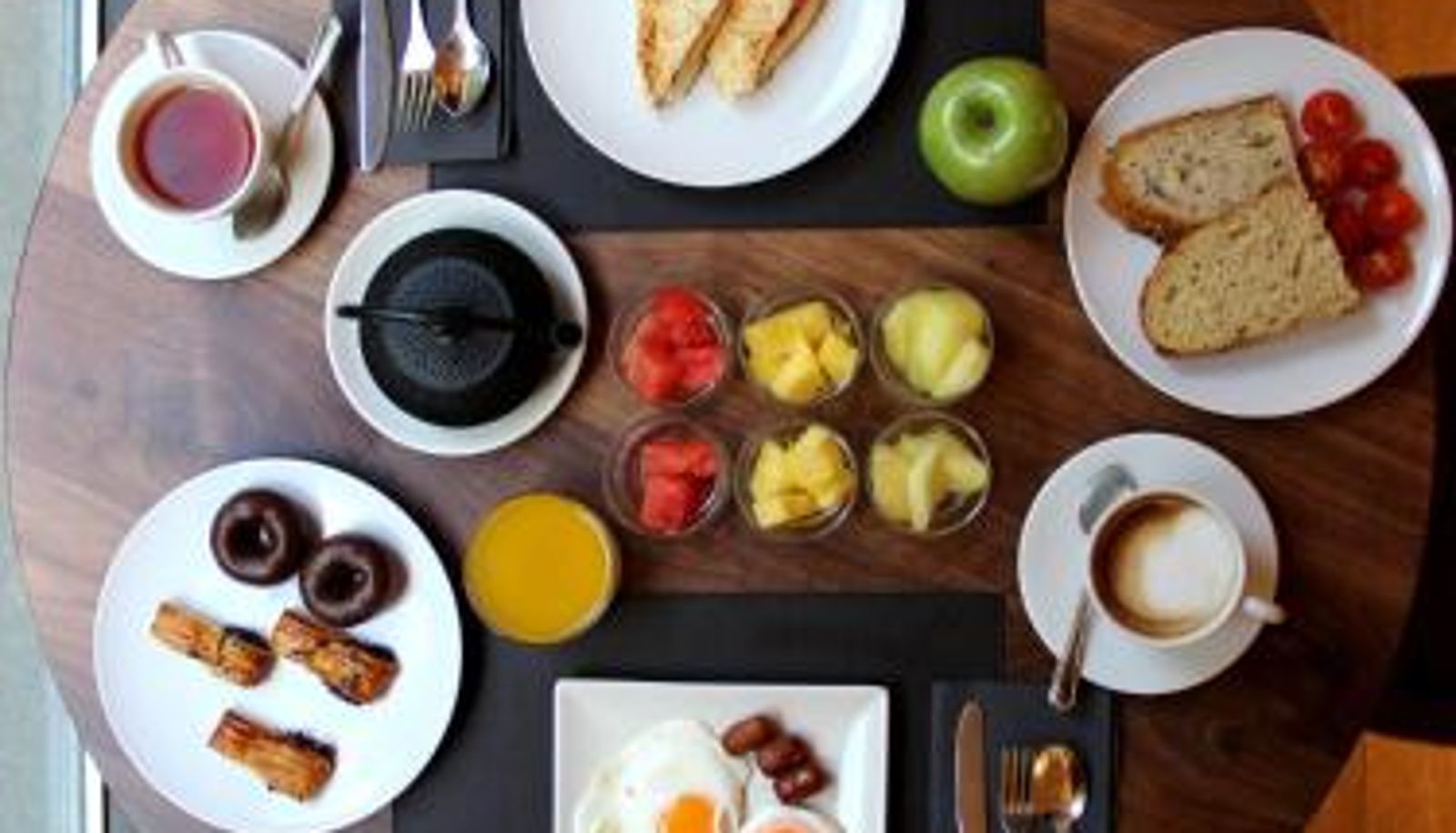 Frühstücksraum innerhalb des Restaurants - Hotel Chiqui