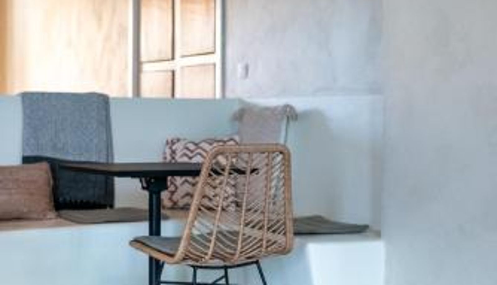Salle de petit-déjeuner dans le restaurant - Hostal Aljibe