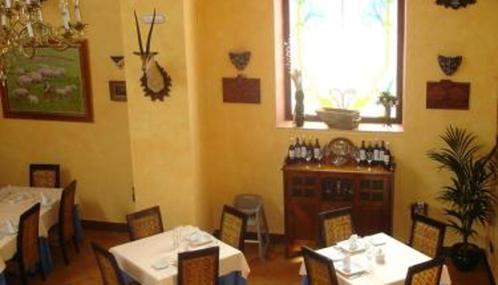 Sala de desayunos dentro del restaurante - Hotel Hacienda Don Manuel