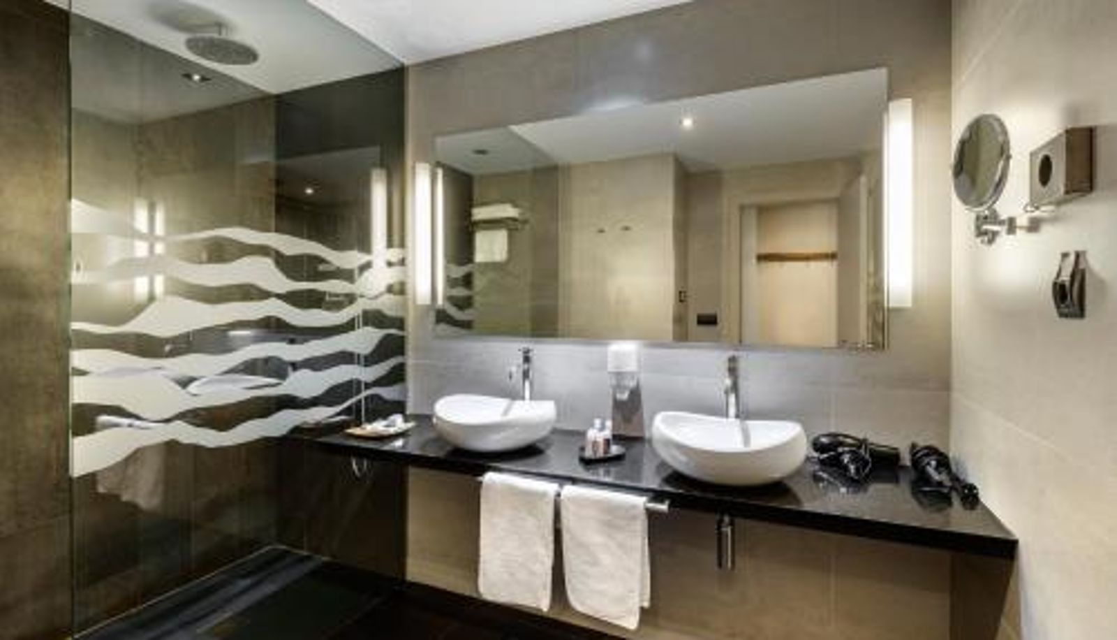 Salle de bain - Hotel Spa Aguas de los Mallos