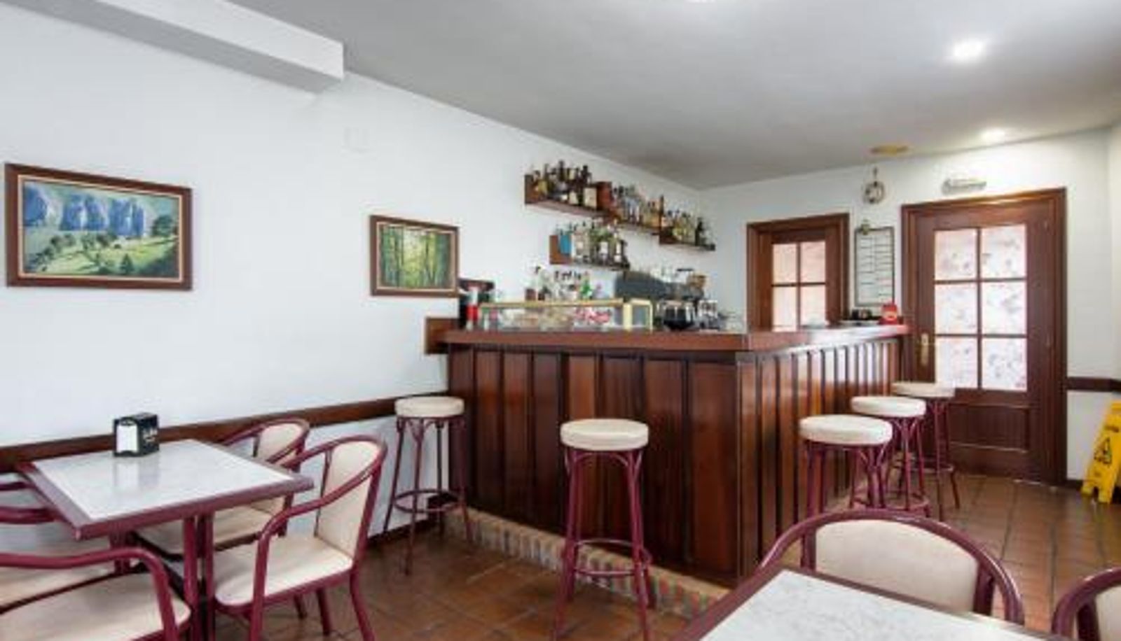 Bar - Hotel Salldemar