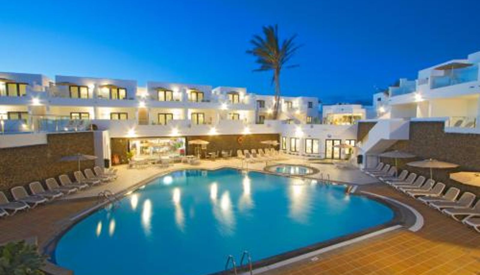 Basen - Aqua Suites