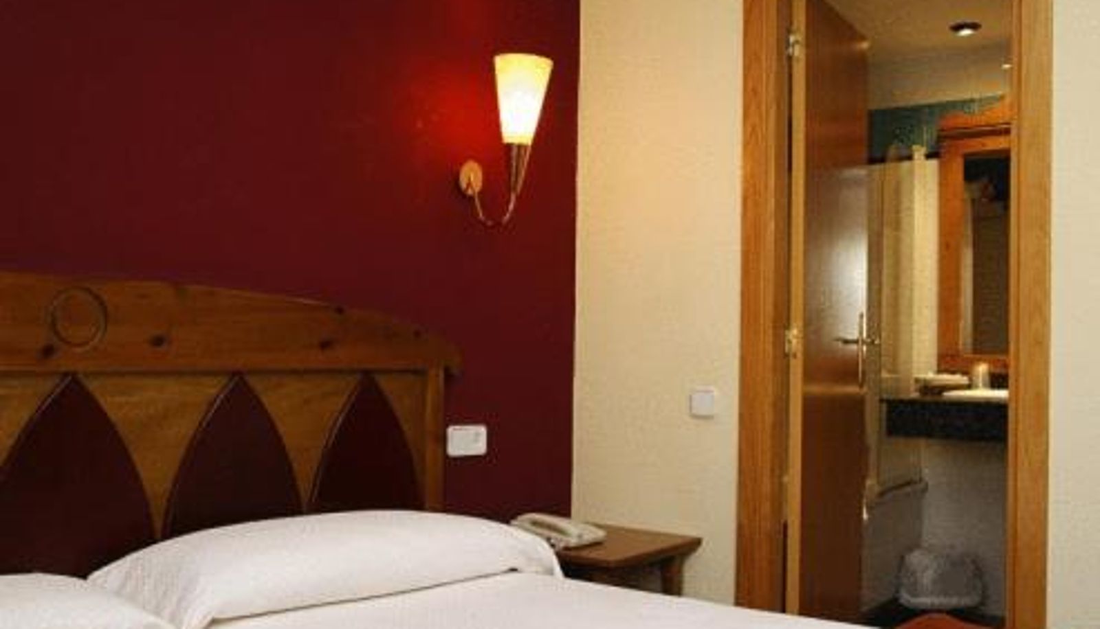 Camera - Hotel Pirineos
