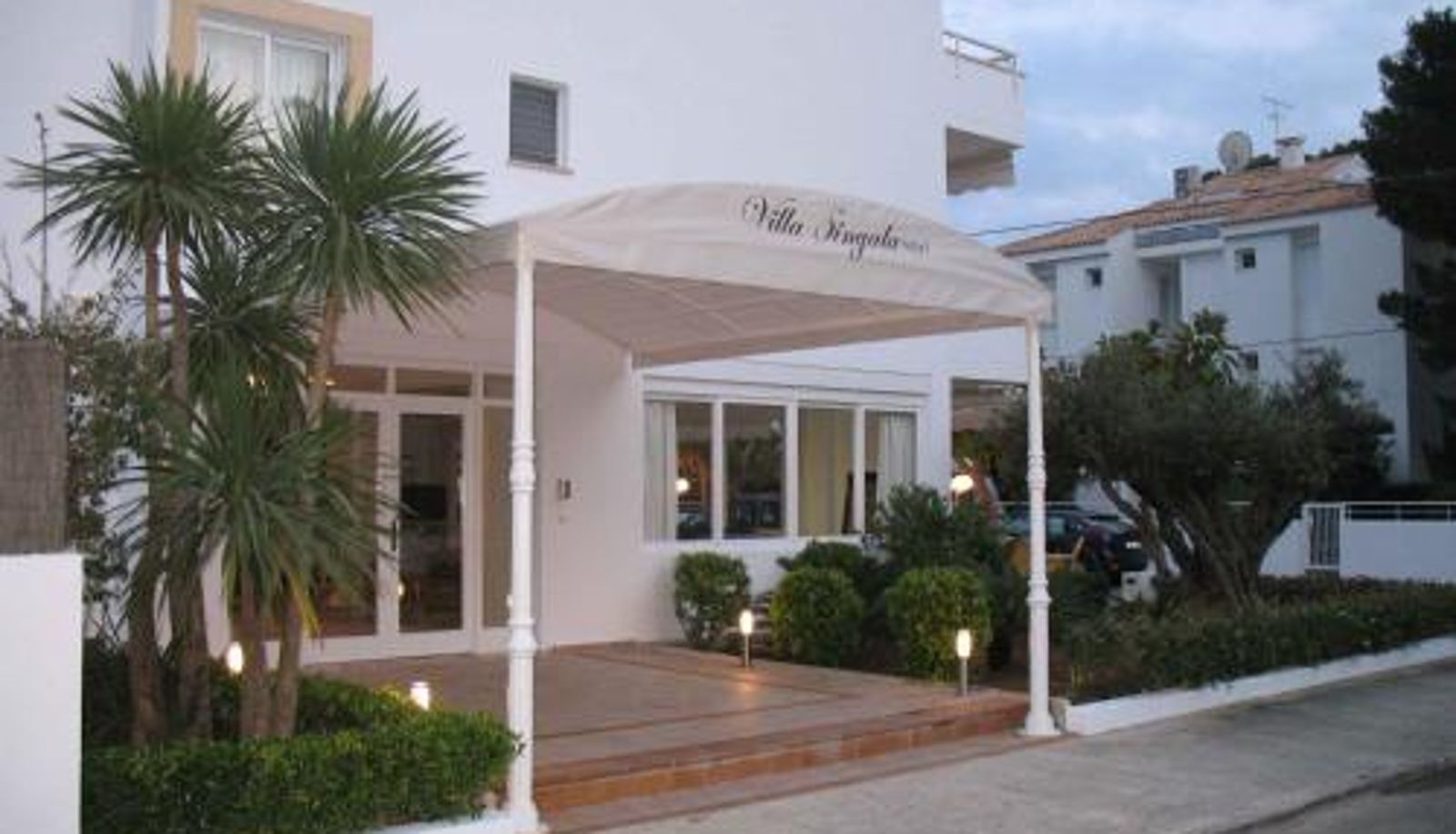 Info - Hotel Villa Singala