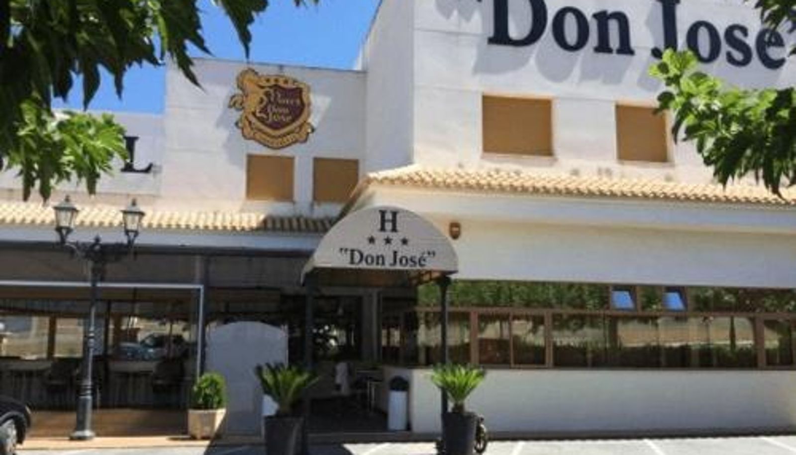 Información - Hospedium Hotel Don Jose