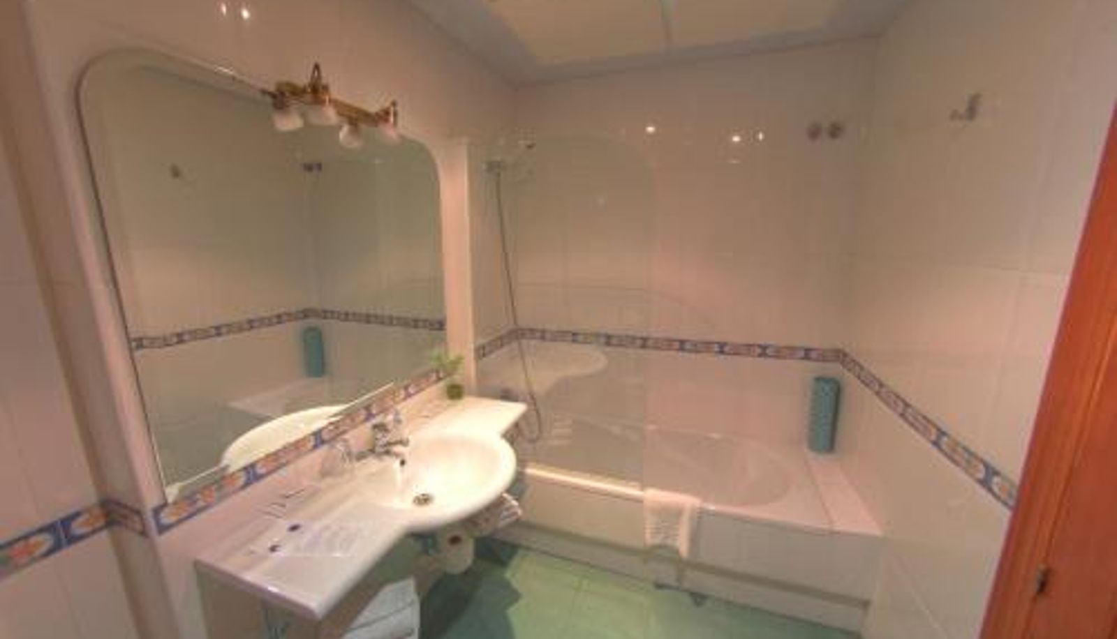 Bathroom - Hotel Avenida