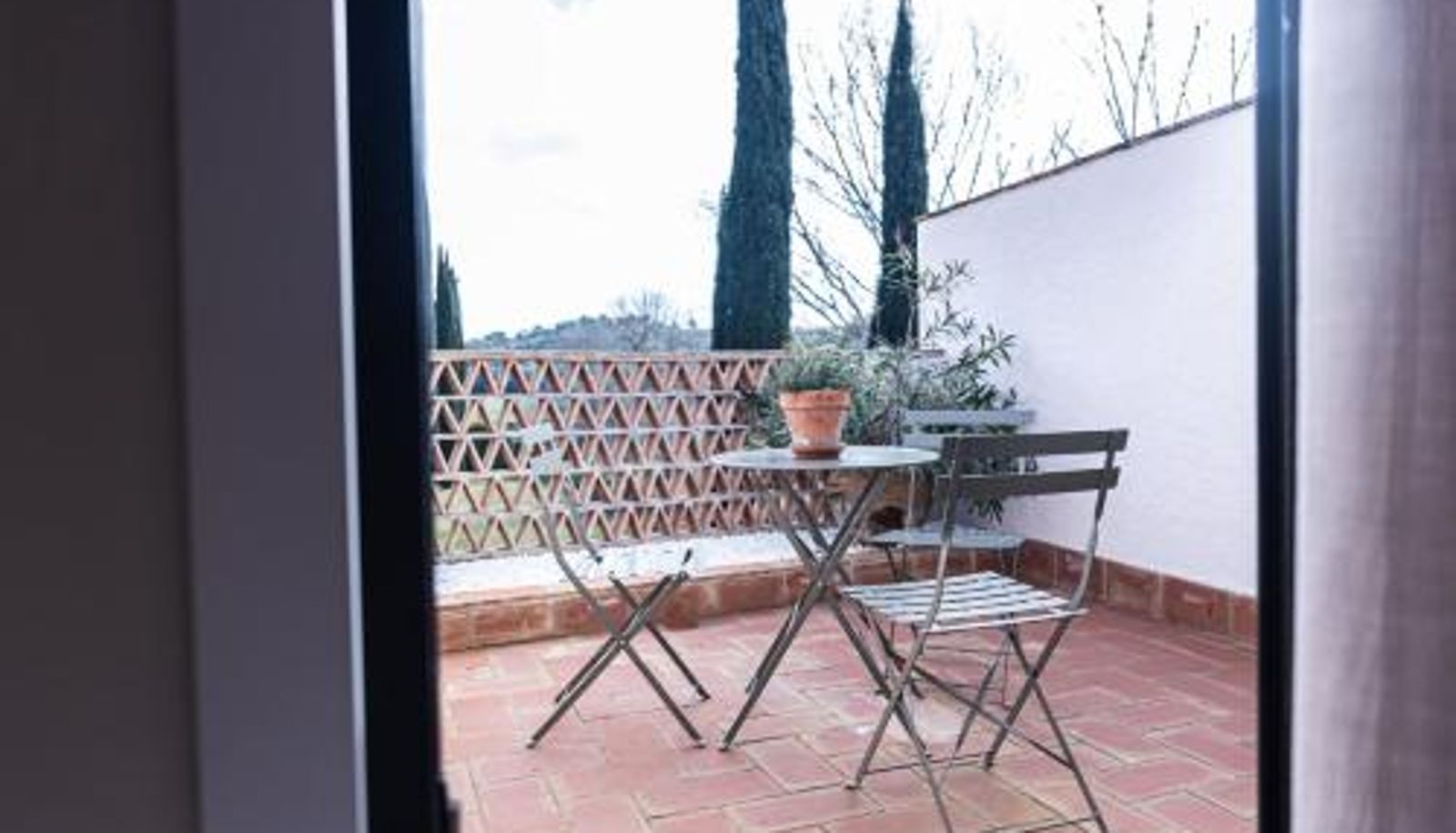 Info - Hotel Boutique Monells Summum