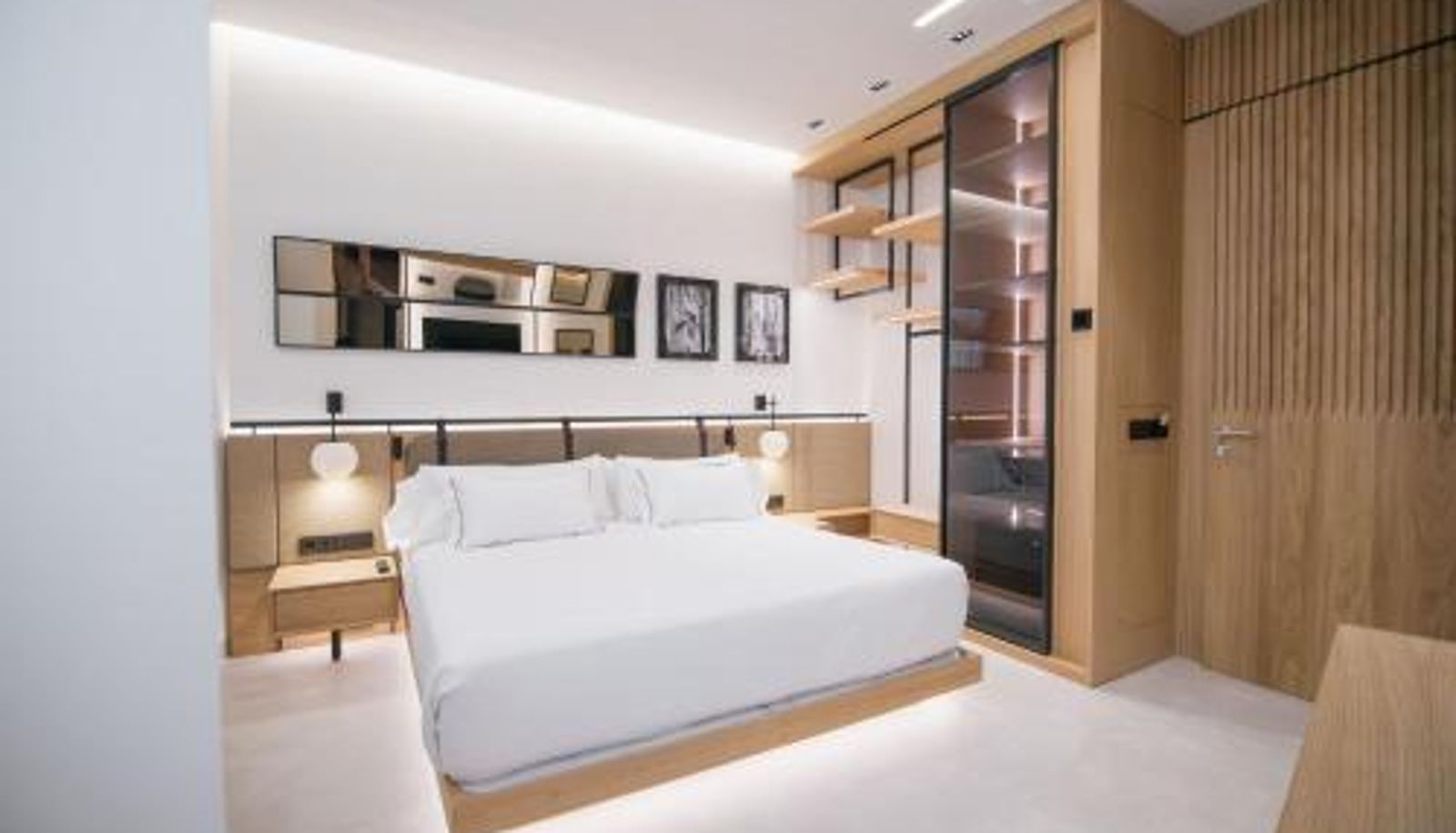 Zimmer - MYR Puerta Serranos