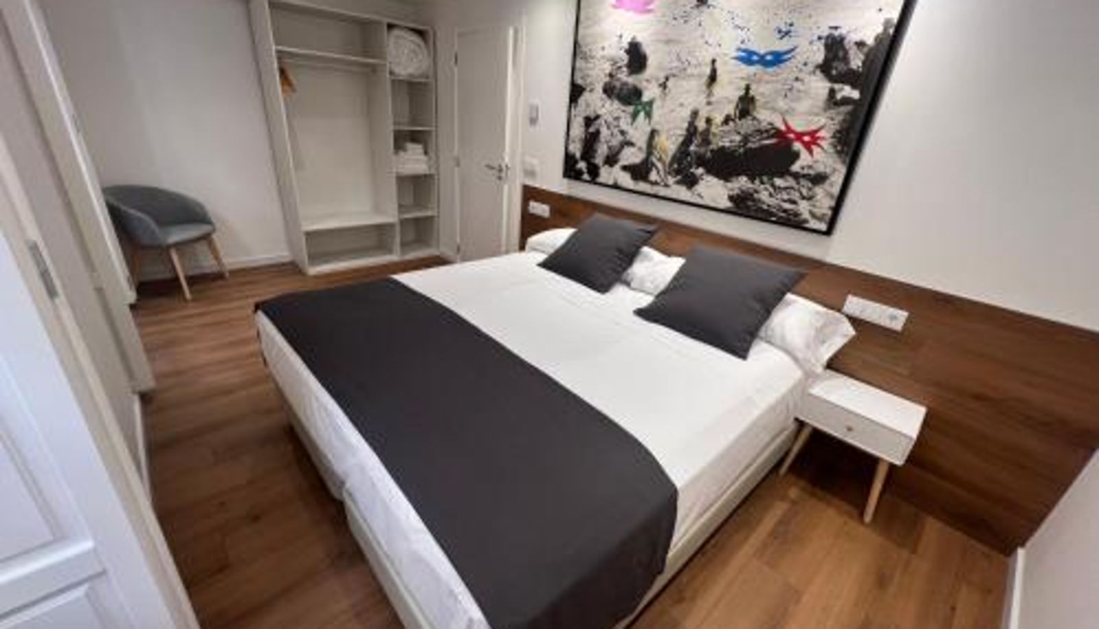 Standardzimmer - Old Town Flats Casa del Bisbe