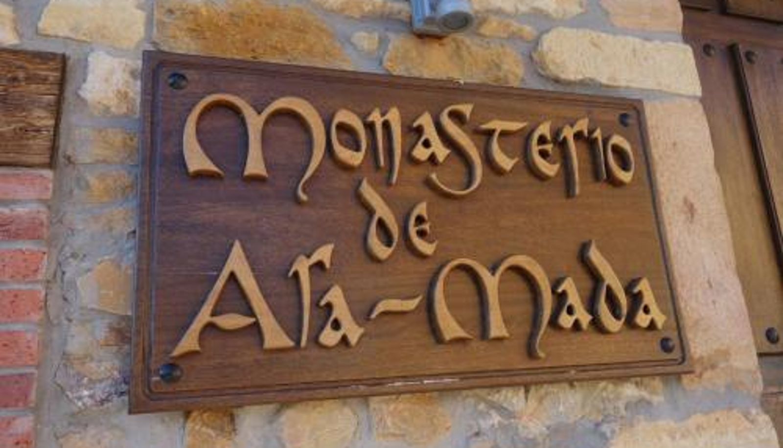 Info - Hotel rural Monasterio de Ara Mada