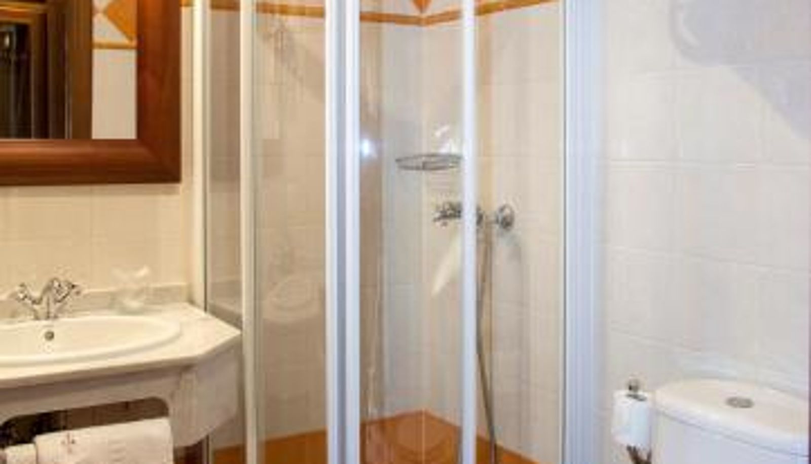 Badezimmer - Hotel The Island