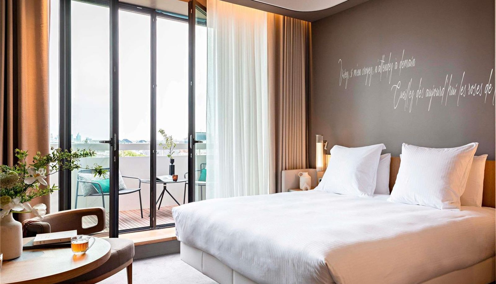 Room - Domaine Reine Margot Paris - Issy - MGallery Collection
