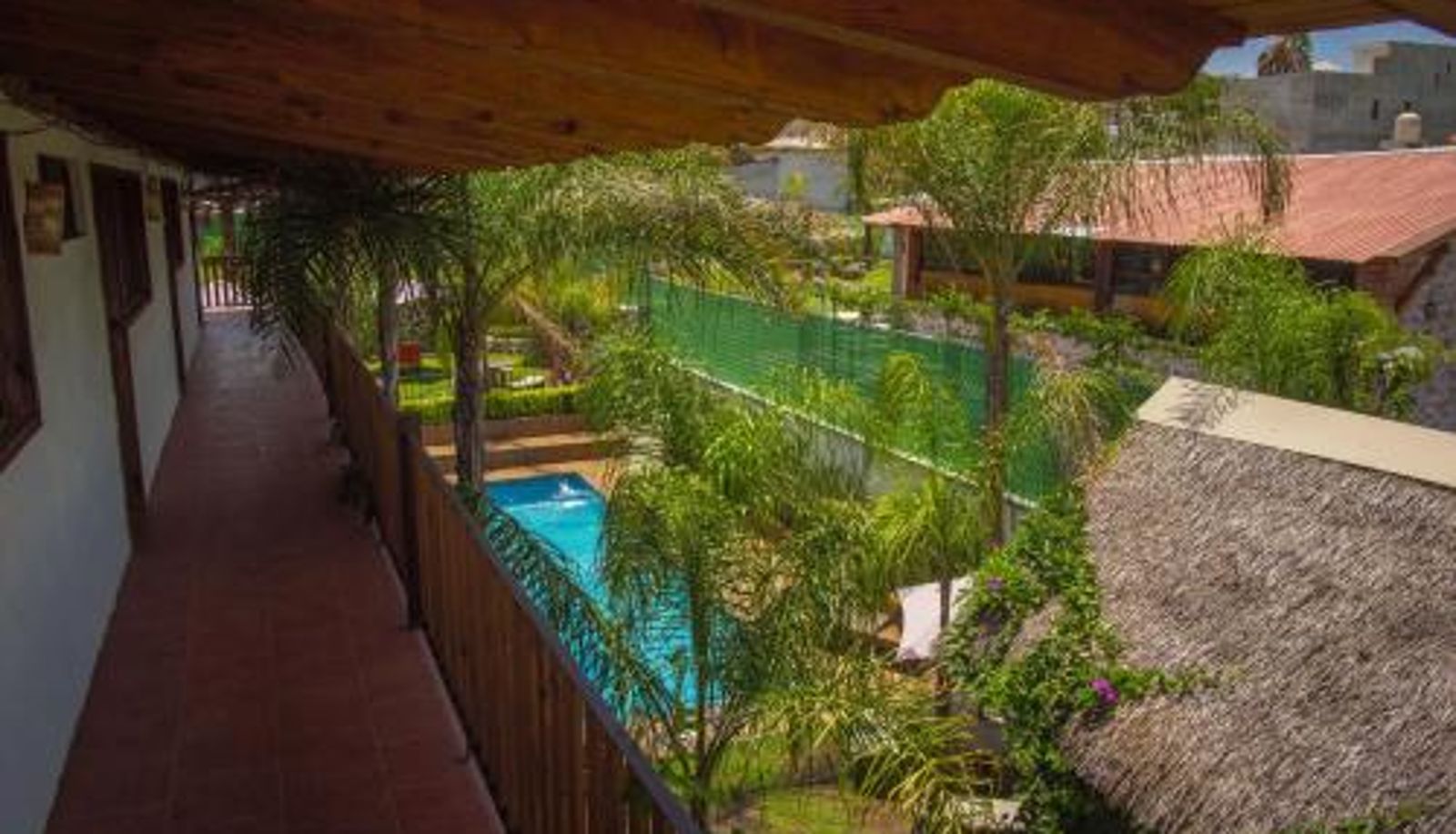 Información - Hotel Villas Mariposas