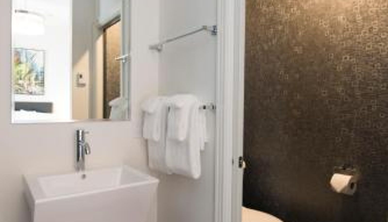 Bathroom - Hotel Manoir Morgan
