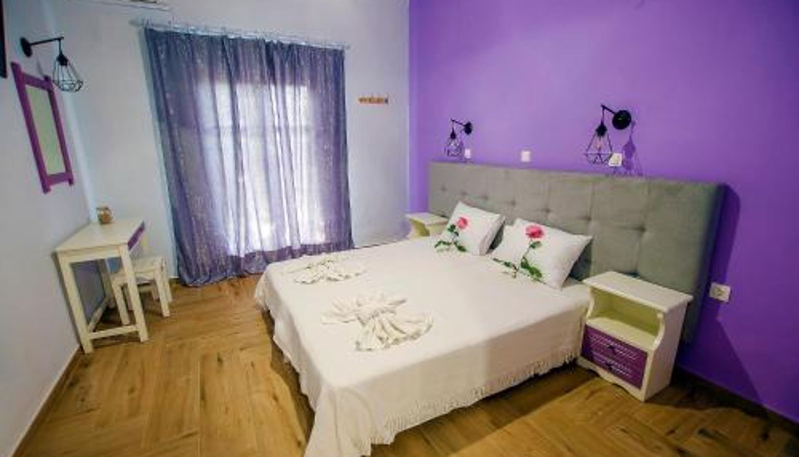 Zimmer - Kapetanios Luxury
