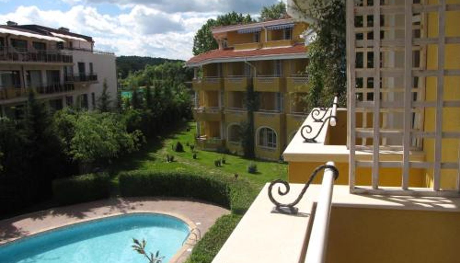 Piscina - Blue Orange Beach Resort