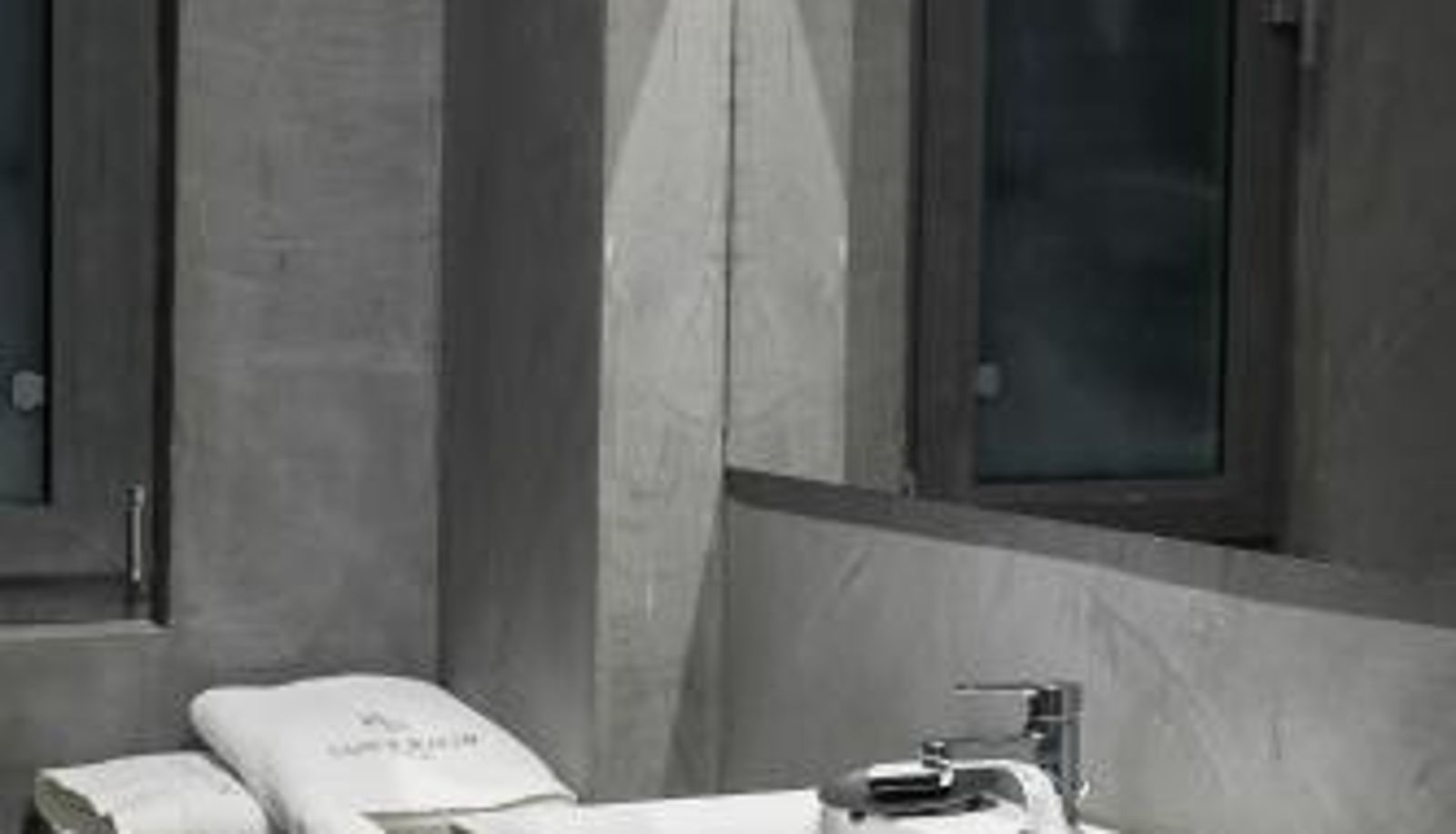 Łazienka - Superior One Boutique Hotel