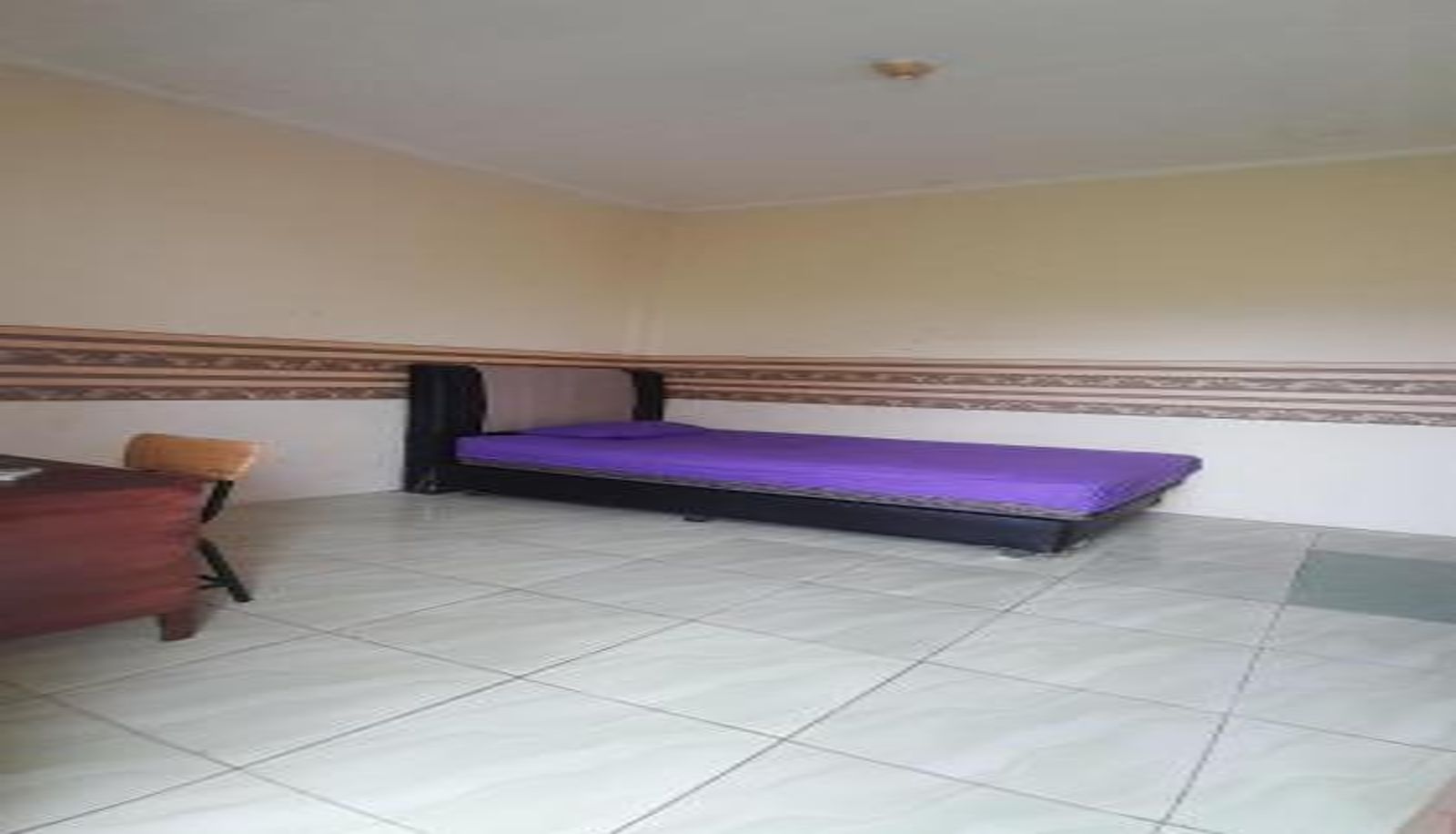 Kamer - SPOT ON 92481 Modena Homestay Syariah Near SD Negeri