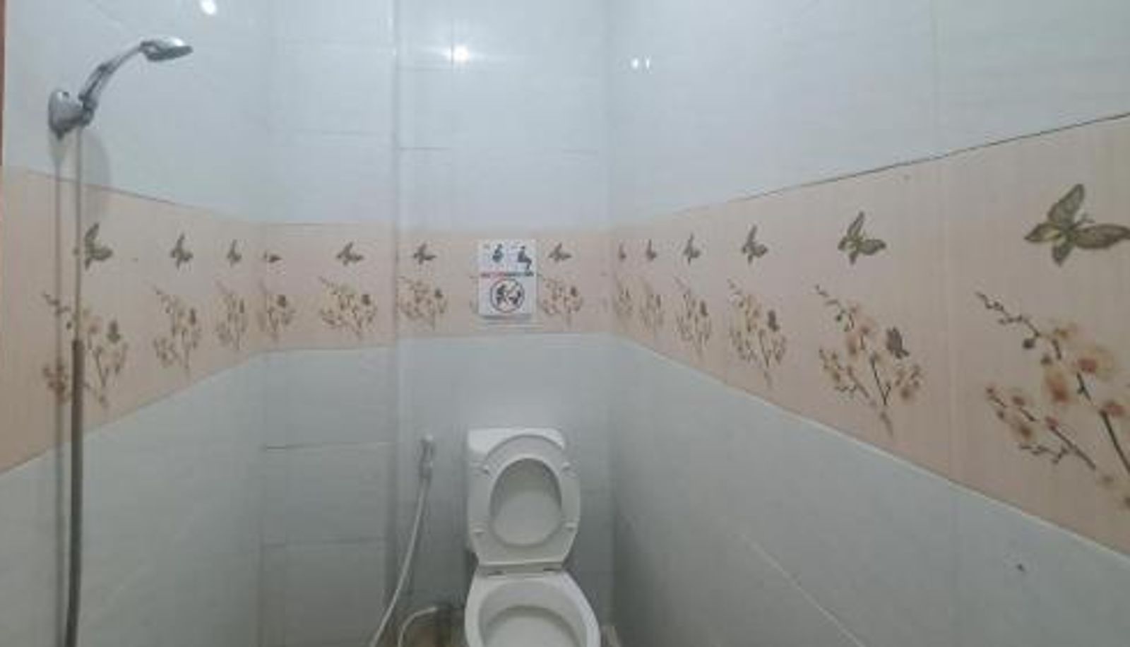 Badezimmer - Reddoorz @ Homestay Gayatri