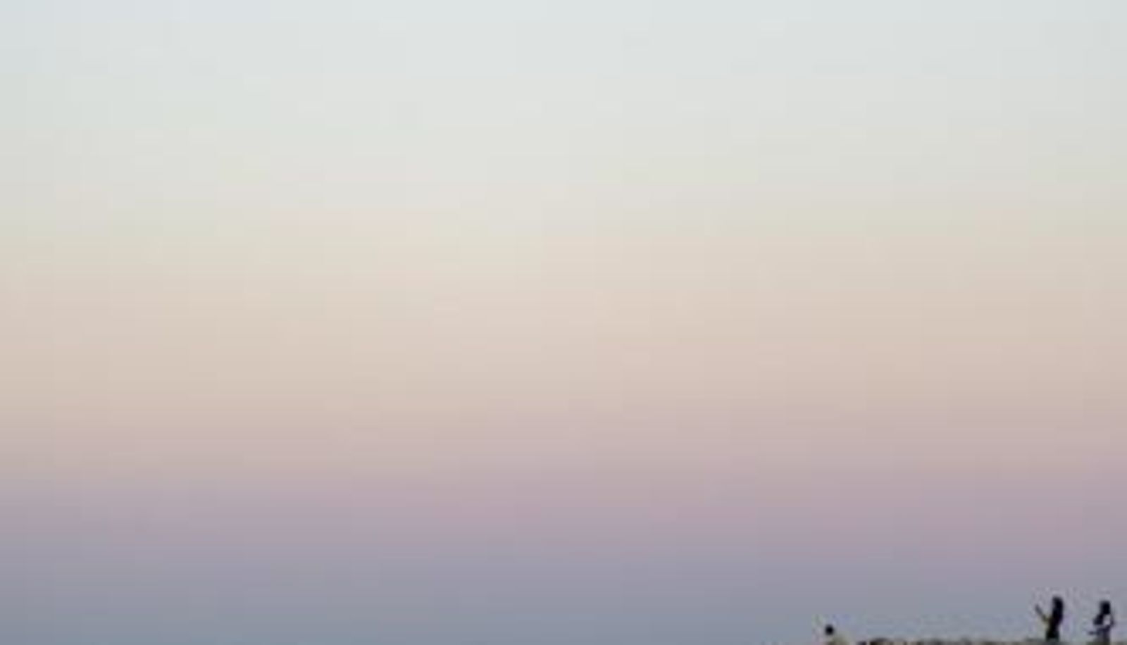 Beach - Calma Beach Hotel