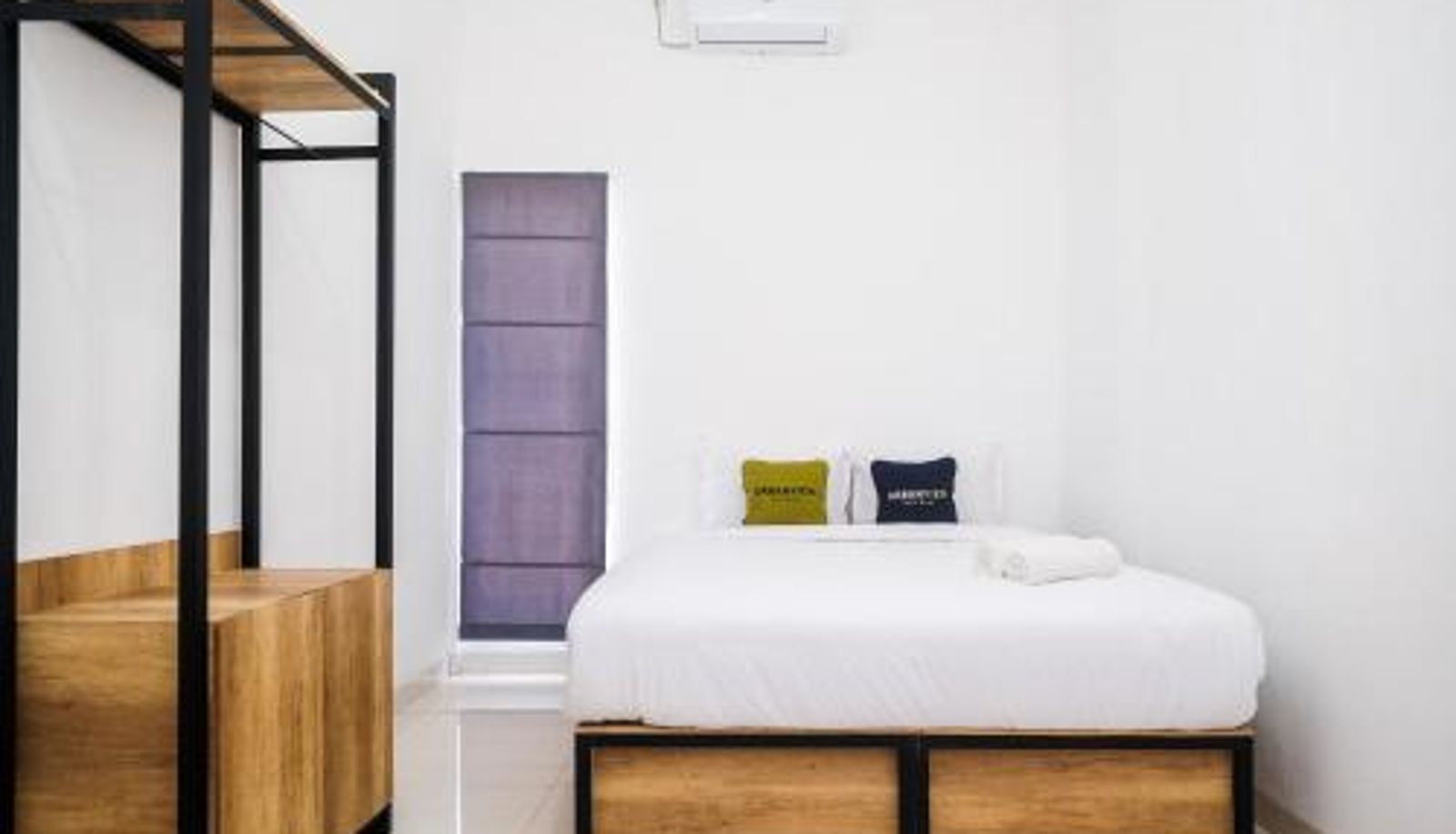 Pokój - Urbanview Griya Kusumo Seturan Yogyakarta