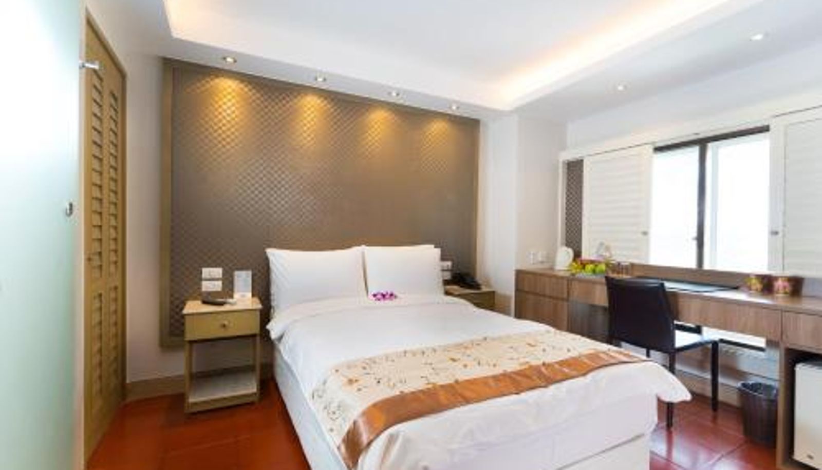 Zimmer - Empress Hotel Ho Chi Minh City