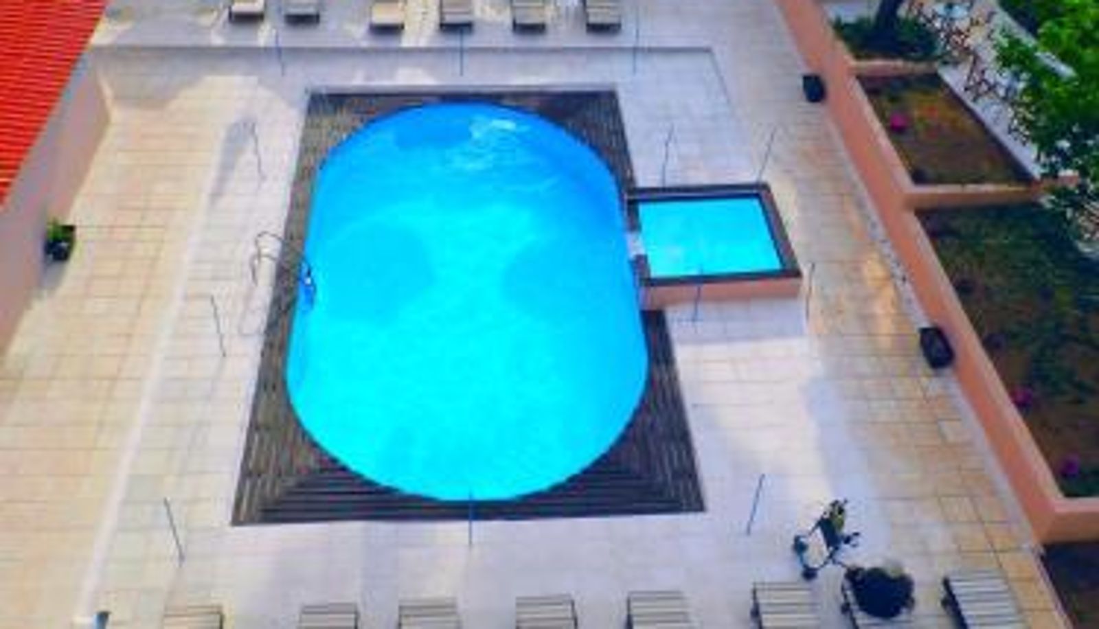 Pool - Golden Beach Hotel