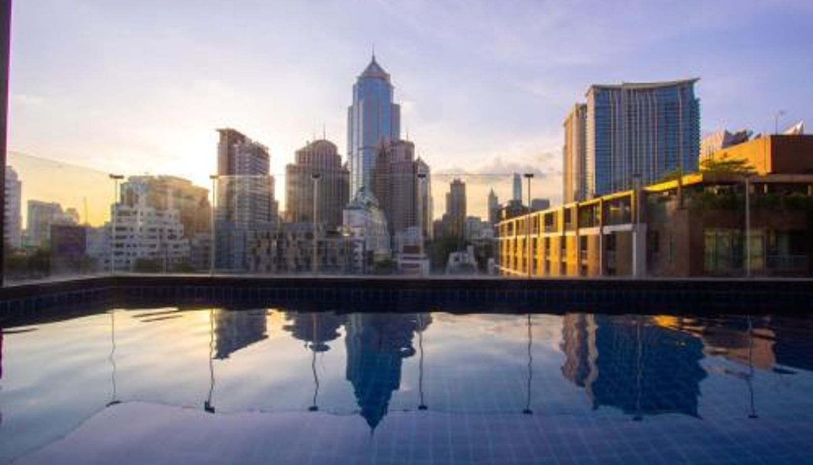 Piscine - Hotel Icon Bangkok Sukhumvit 2