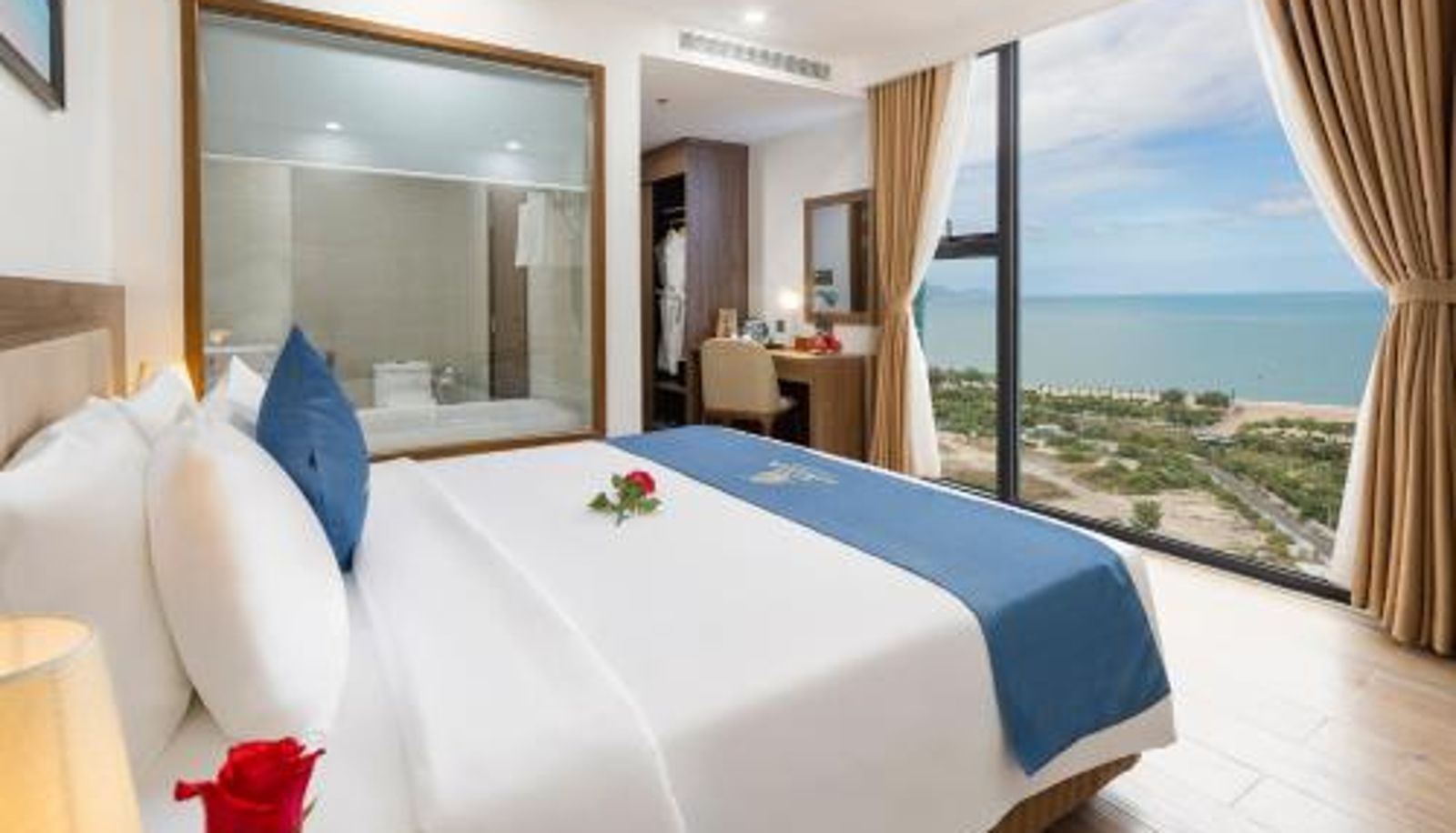 Room - Miracle Luxury Nha Trang