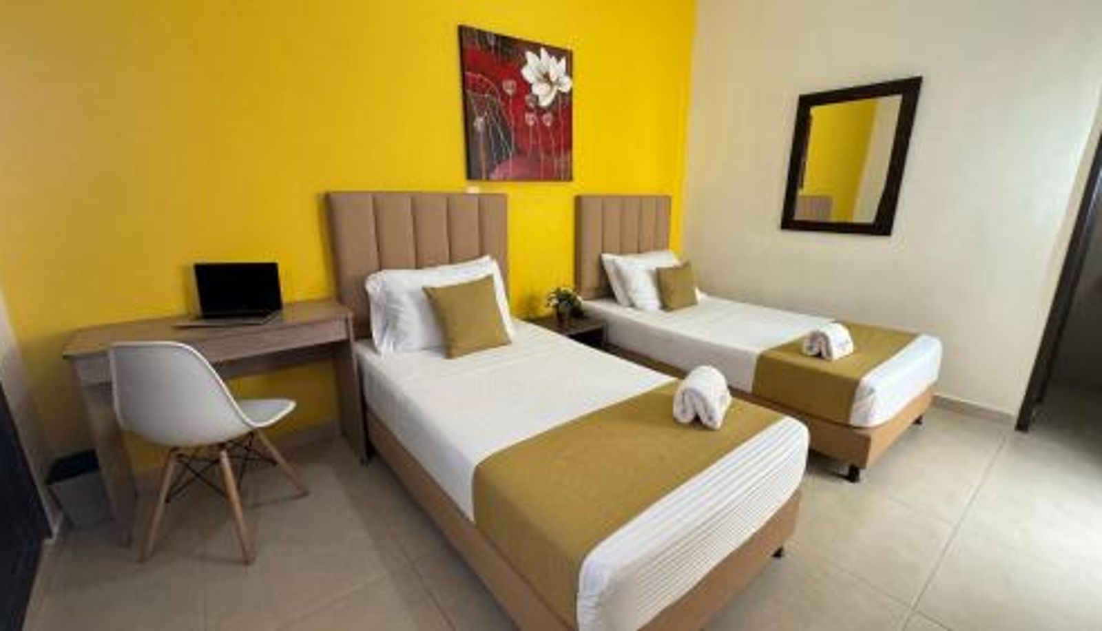 Standardzimmer - HOTEL CATALUÑA - SOLUCIONES HOTELERAs