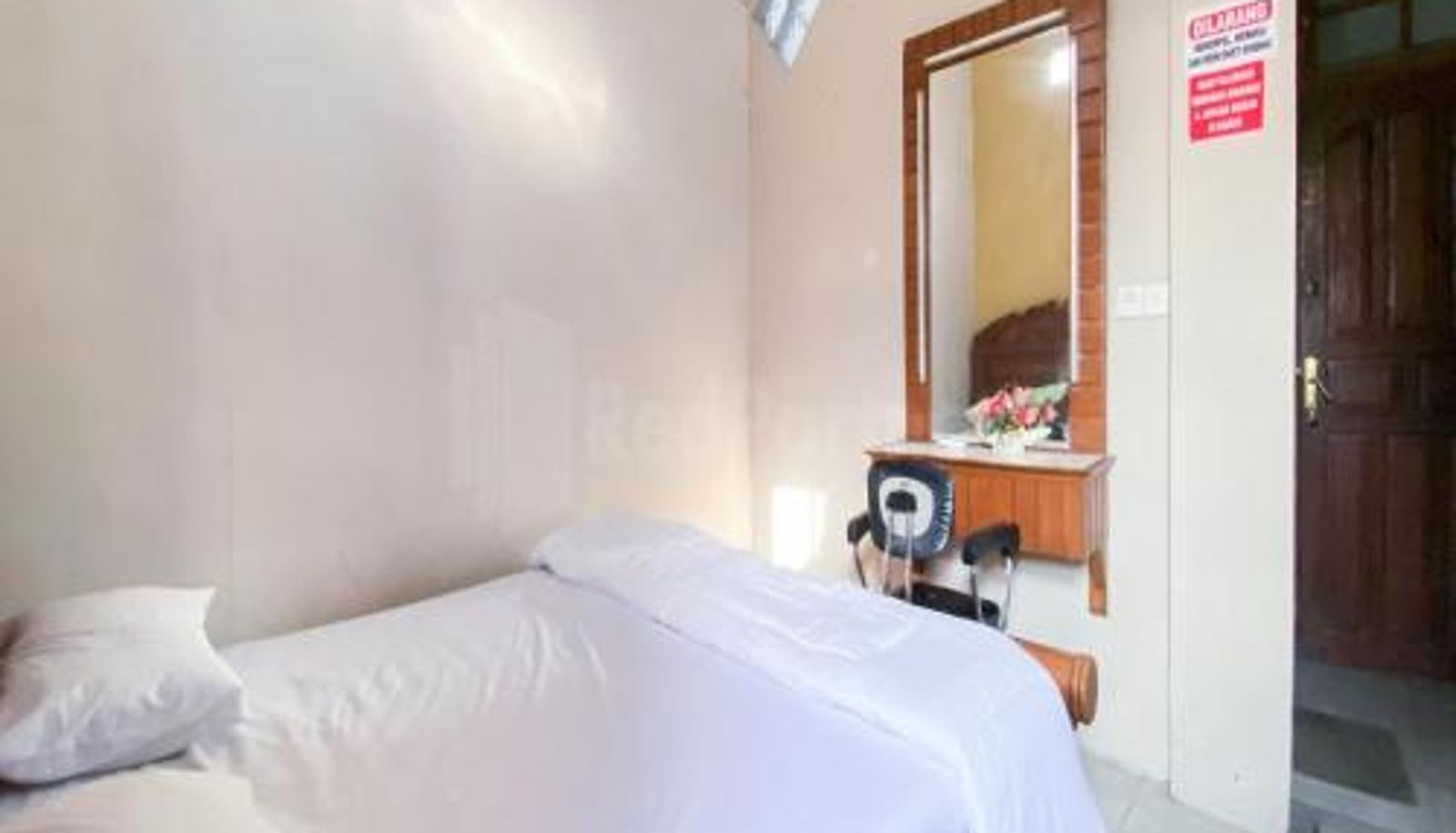 Room - Sutomo Residence Syariah RedPartner