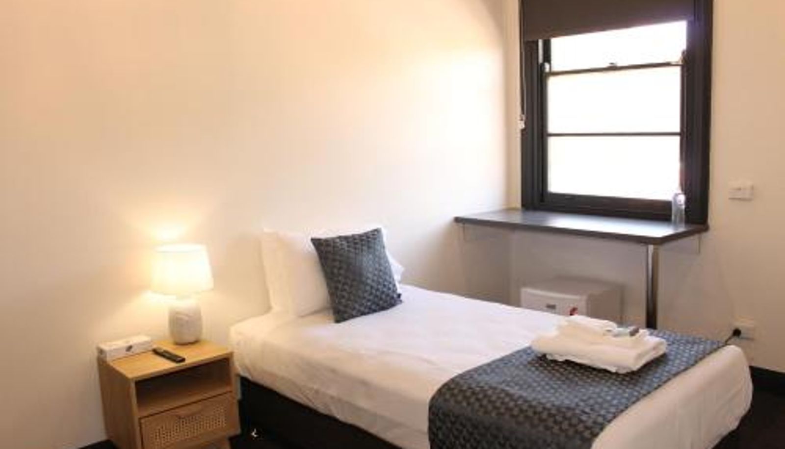 Zimmer - Romano's Hotel & Suites Wagga Wagga