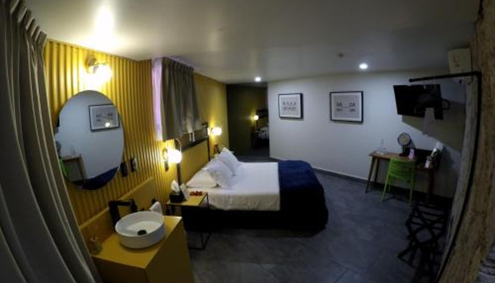 Room - Casa Nada Hotel
