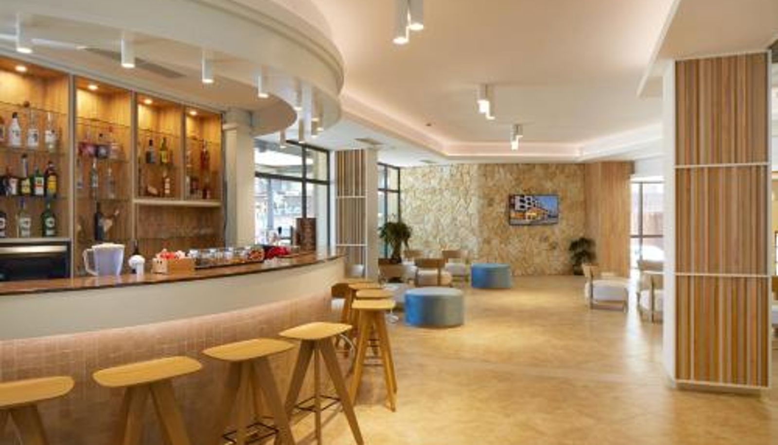 Bar - Hotel NOBEL Ultra All Inclusive - FREE Beach Access