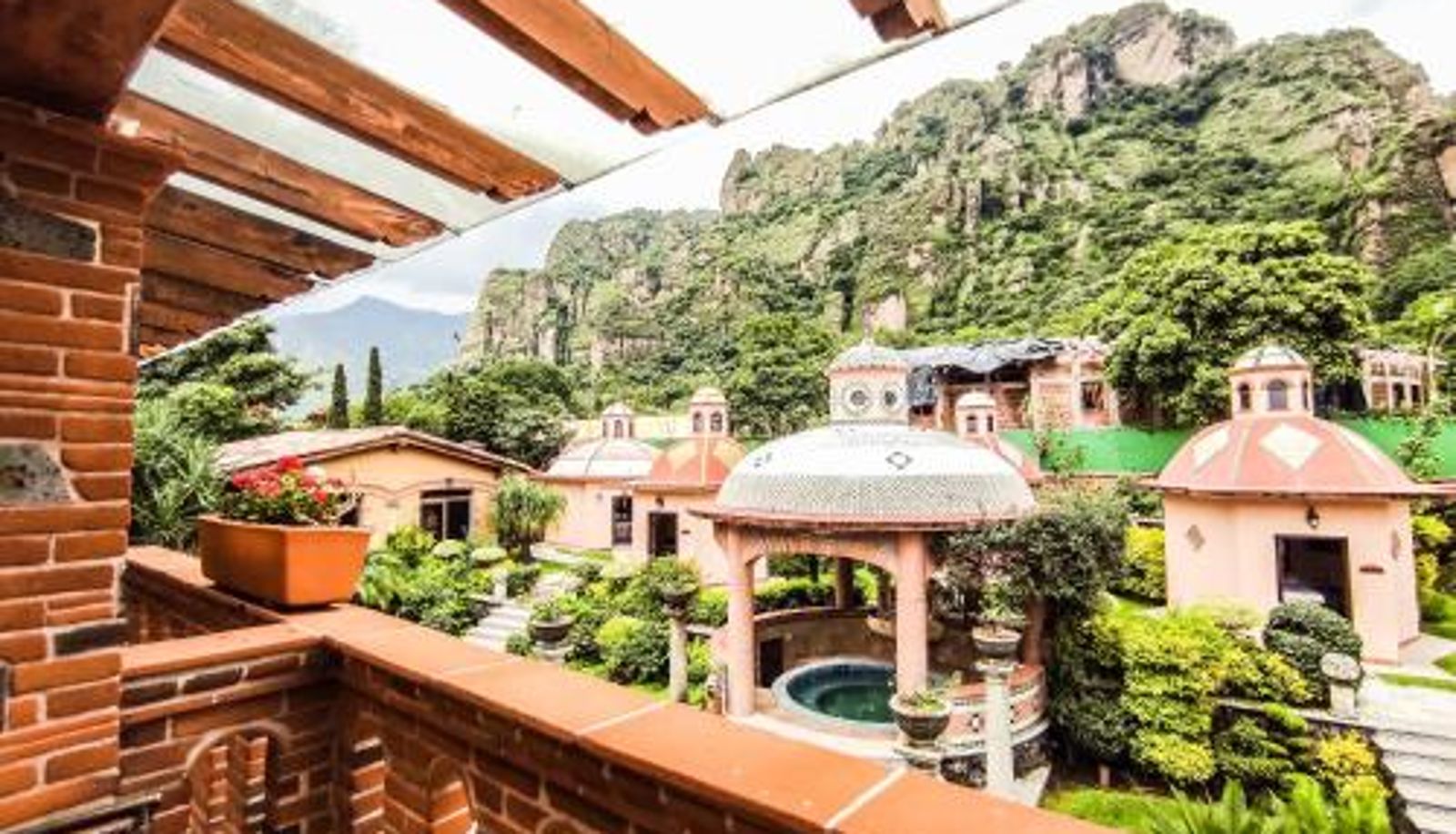 Info - La Buena Vibra Wellness Resort & Spa