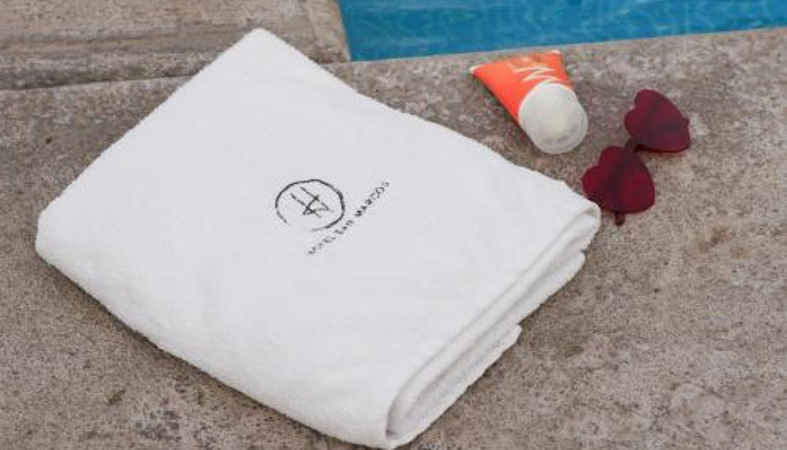 Piscina - HOTEL SAN MARCOS