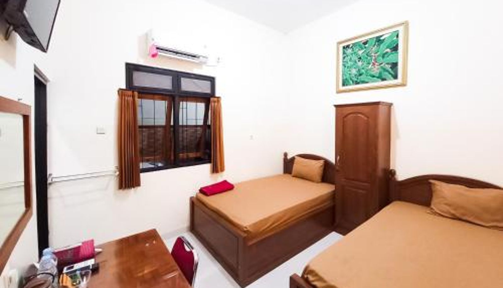 Room - Wisma Trubus Syariah RedPartner Near RSUD Koesma Tuban