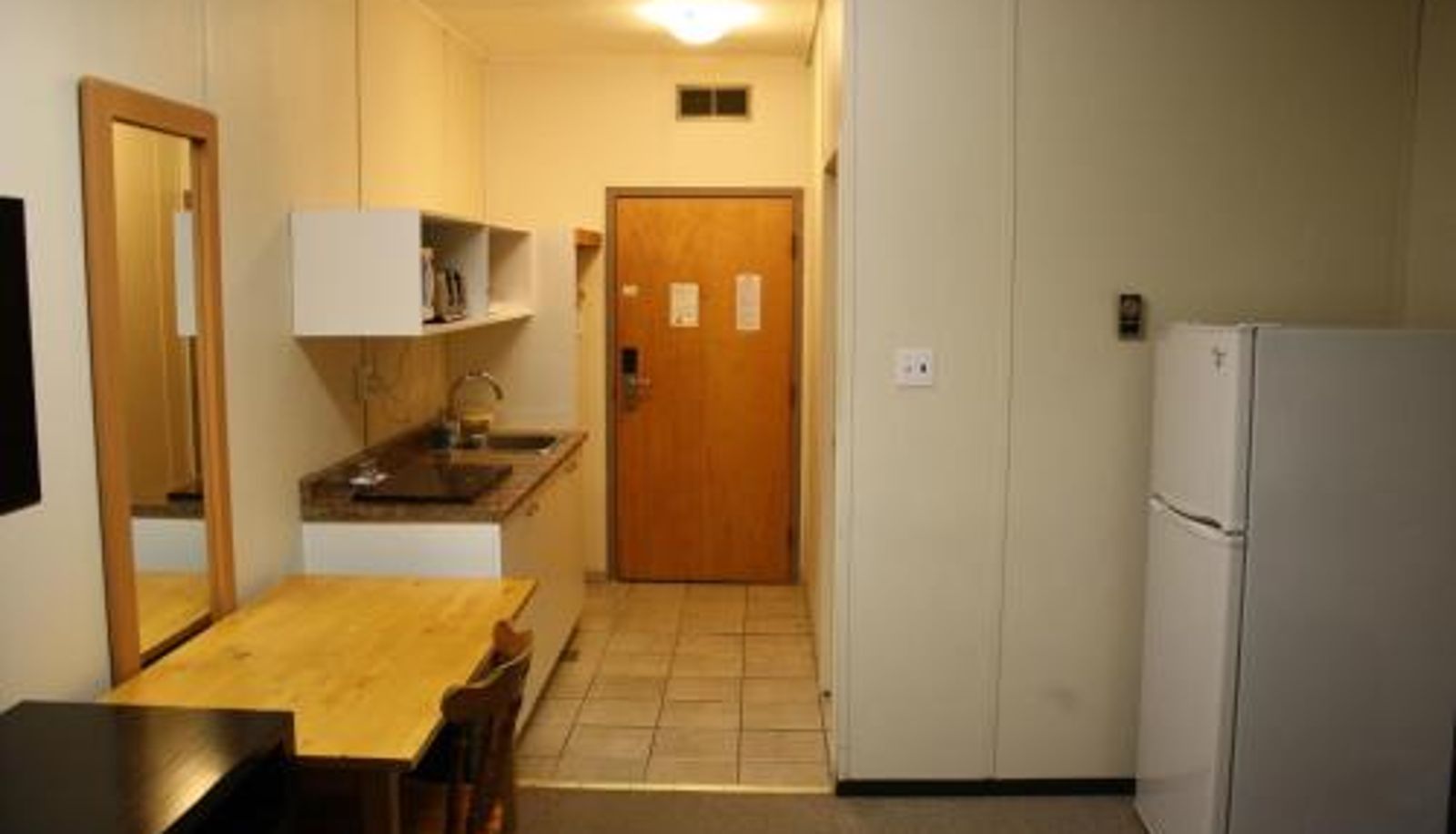 Standard room - CHINOOK INN
