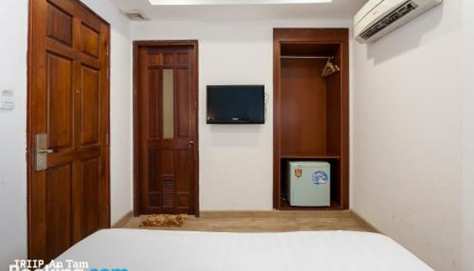 Zimmer - Mays Hotel- Ben Thanh Market