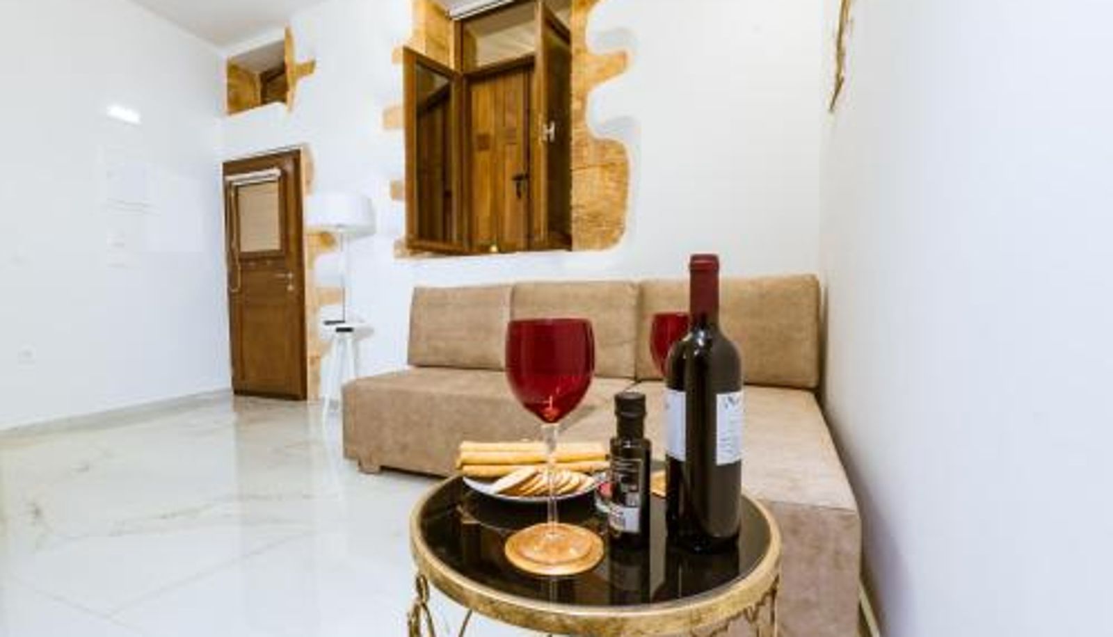 Info - Konmari Boutique Suites